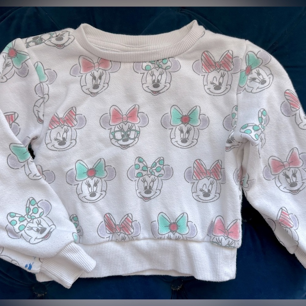 Disney Minnie Mouse sweater. Size 2T.